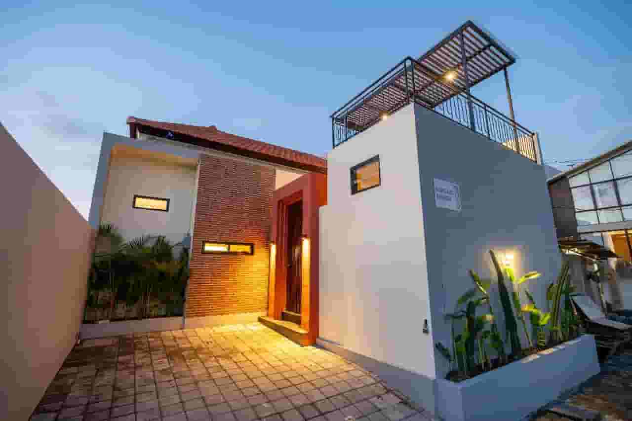 Modern 2-Bedroom Leasehold Villa with Rice Field View in Badung – Ideal for Long-Term Rent or Investment