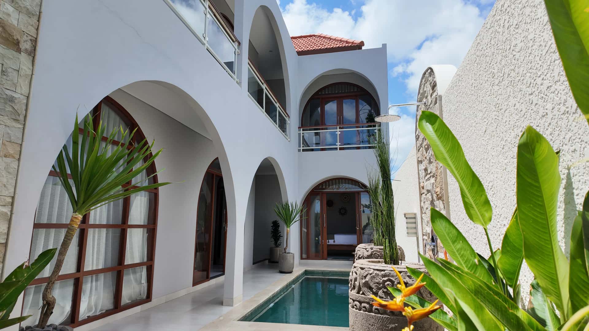 Modern 3-bedroom villa in Canggu with private pool, rooftop terrace, and banana field views Modern 3-bedroom villa in Canggu with private pool, rooftop terrace, and banana field views