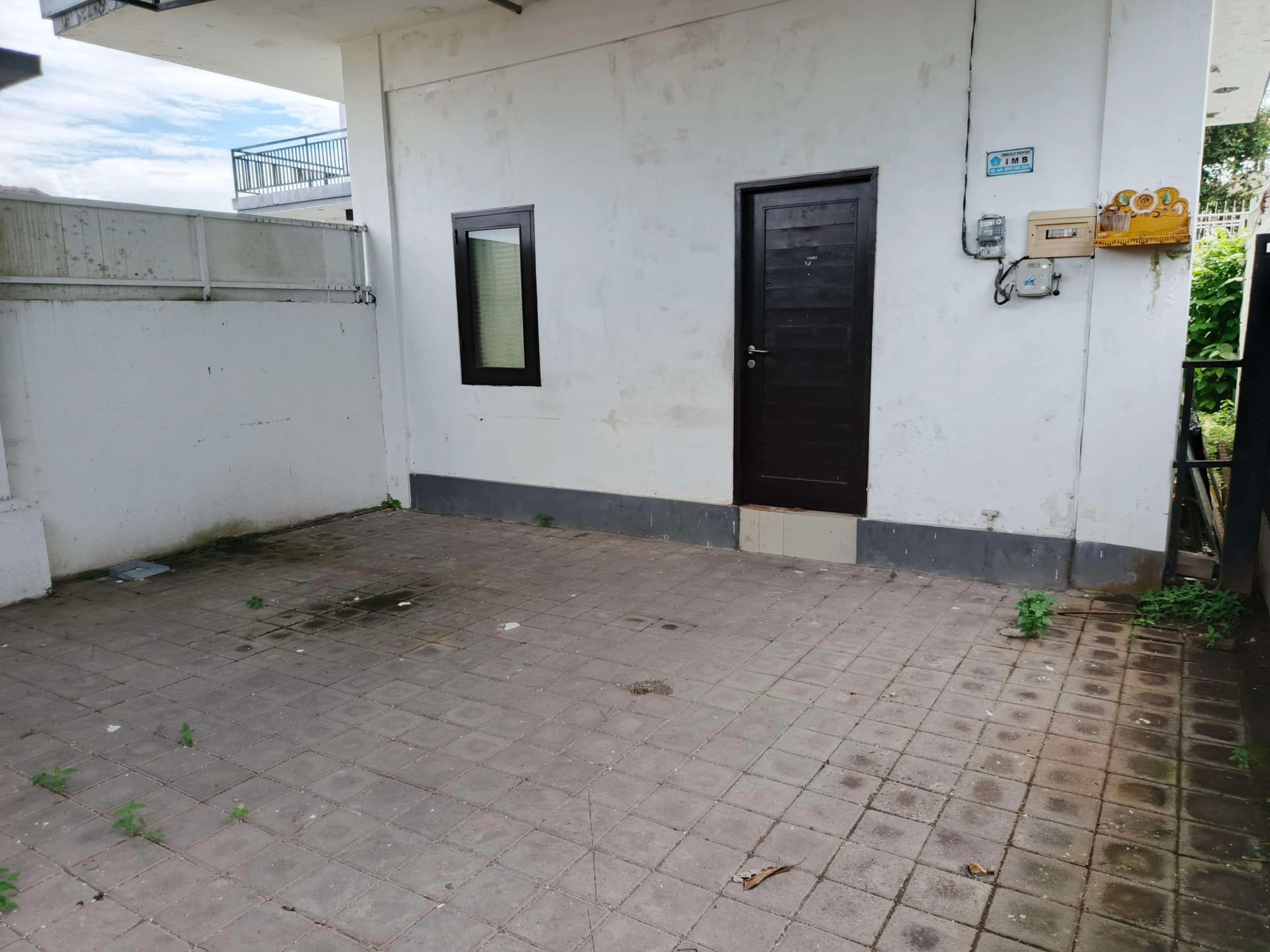 Spacious 6-Bedroom Villa with Rice Field View in Tumbak Bayuh - Investment Opportunity with Renovation Potential, foto 2