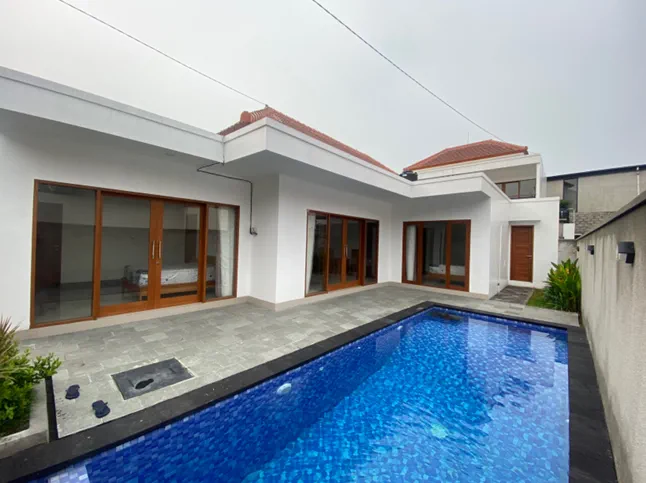 Tranquil 3-Bedroom Villa for Lease Just Minutes from Canggu Beach, photo 1