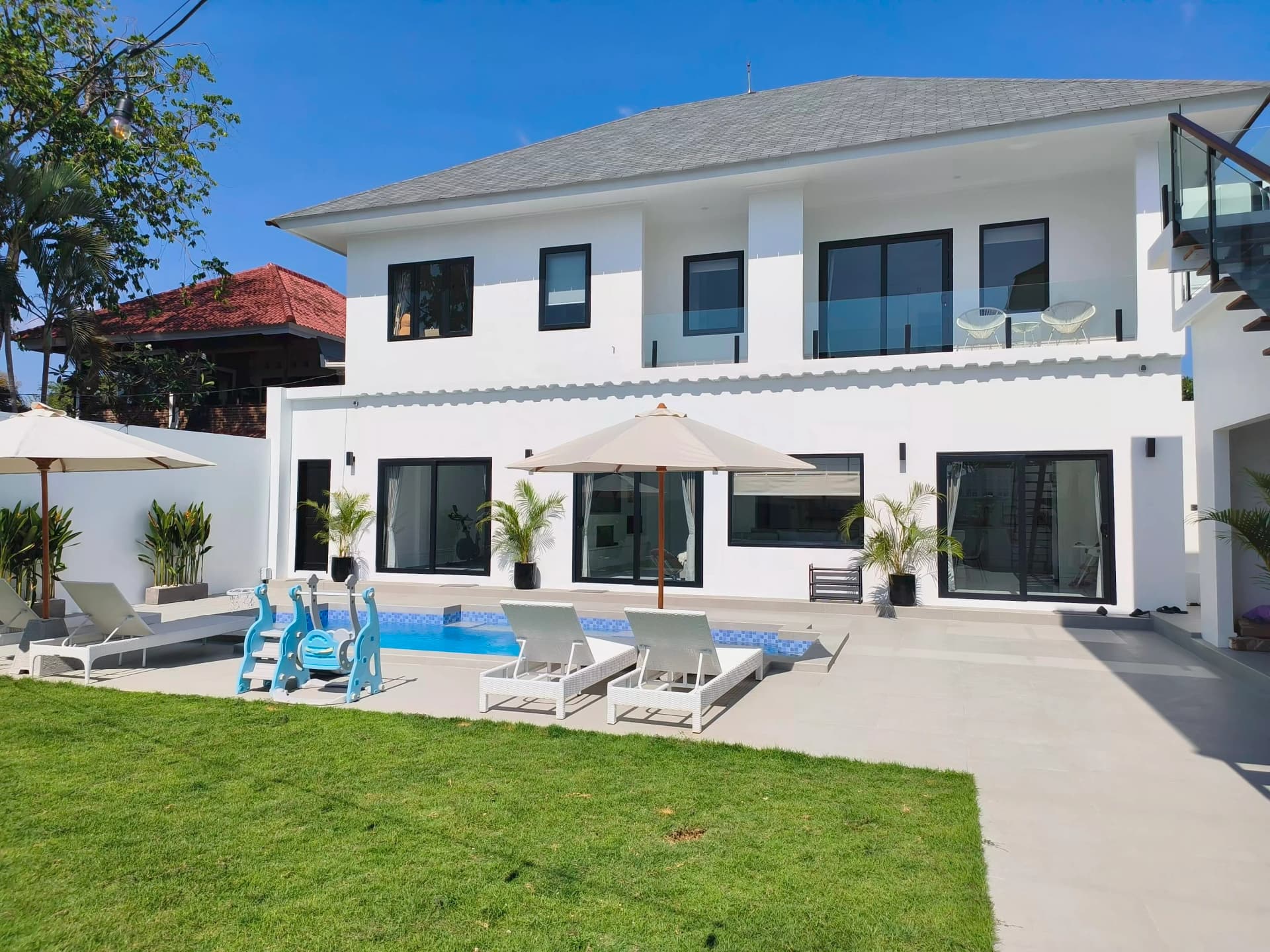 Modern 4-Bedroom Family Villa for Rent in Umalas – Where Comfort Meets Community, foto 1