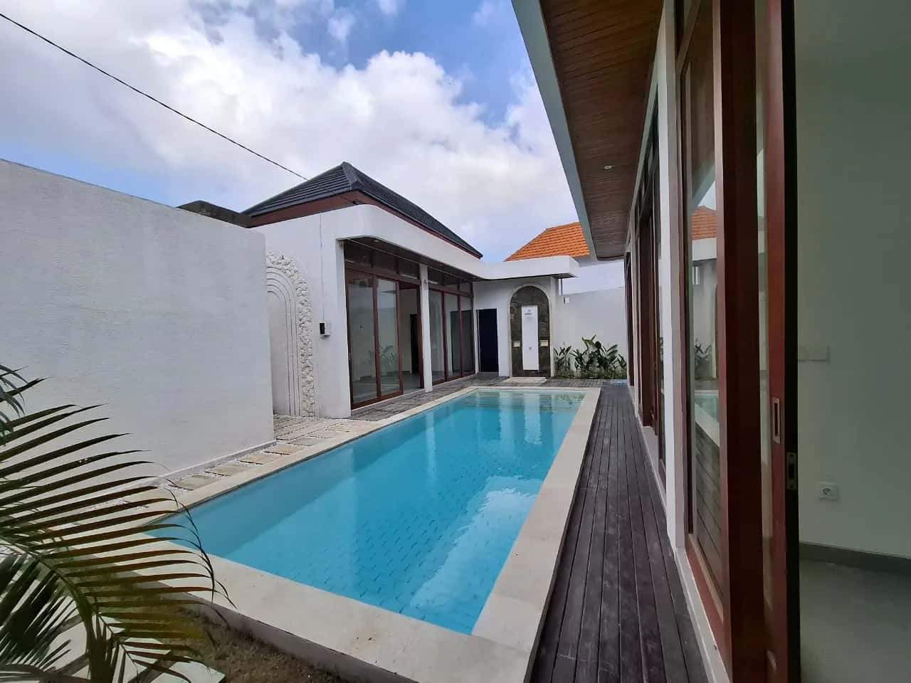 Modern Three-Bedroom Villa for Rent in Pererenan – Privacy, Comfort, and Great Investment Potential Modern Three-Bedroom Villa for Rent in Pererenan – Privacy, Comfort, and Great Investment Potential
