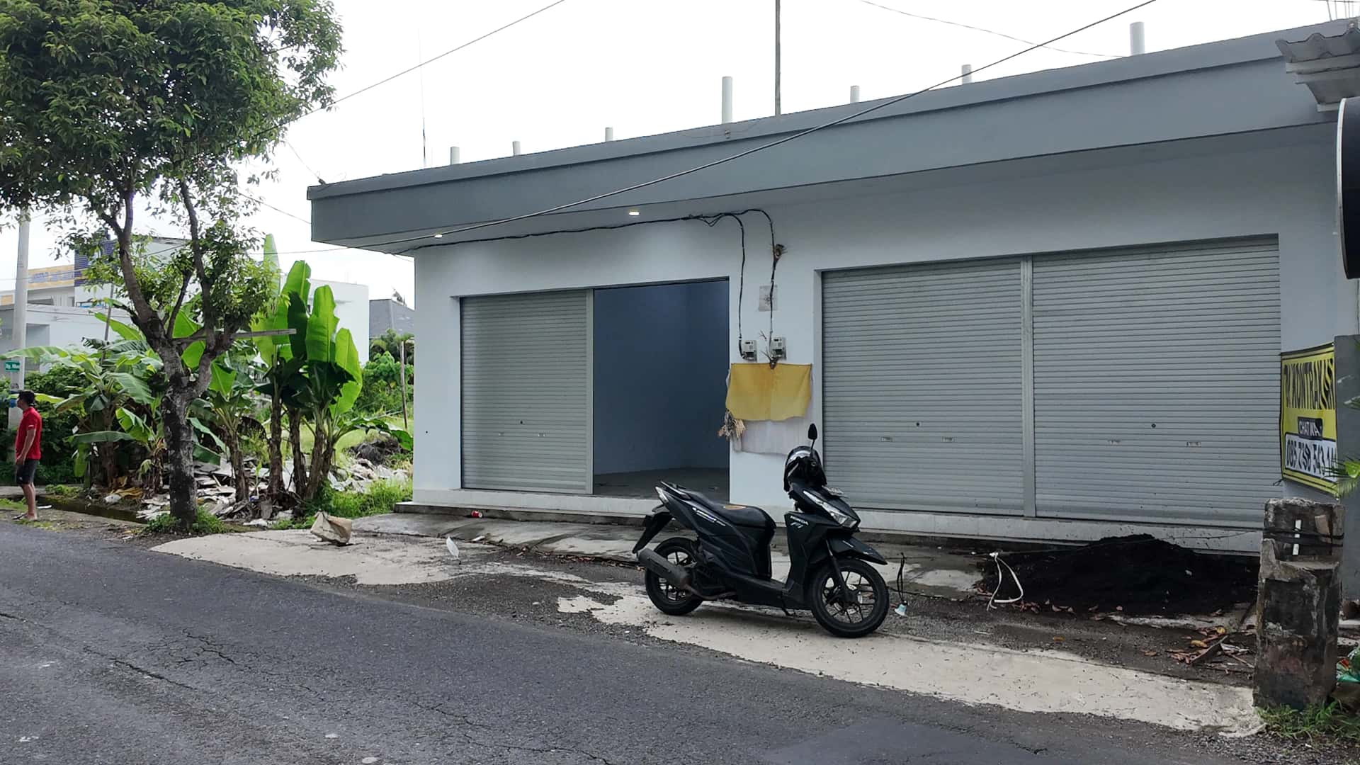 2-Unit Commercial Shop Building for Rent in Tuka, Dalung 2-Unit Commercial Shop Building for Rent in Tuka, Dalung