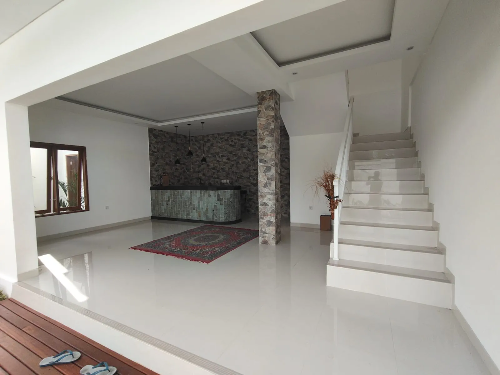 Modern 3-Bedroom Villa with Rooftop and Pool for Rent in Canggu Bali, photo 3