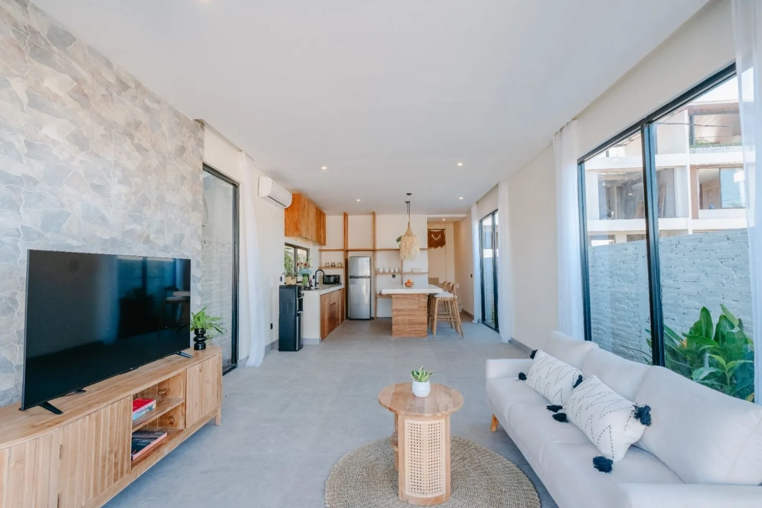 2-Bedroom Villa with Private Pool Close to Lima Beach in Pererenan — foto 3