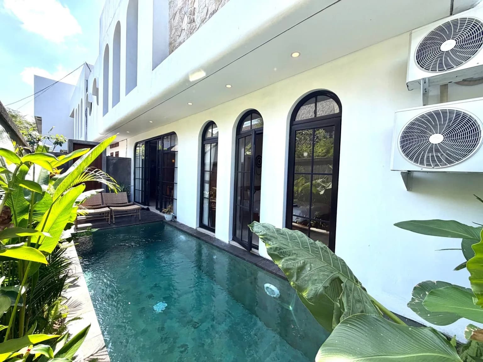 3-Bedroom Modern Villa with Private Pool in Pantai Lima, Pererenan — foto 1