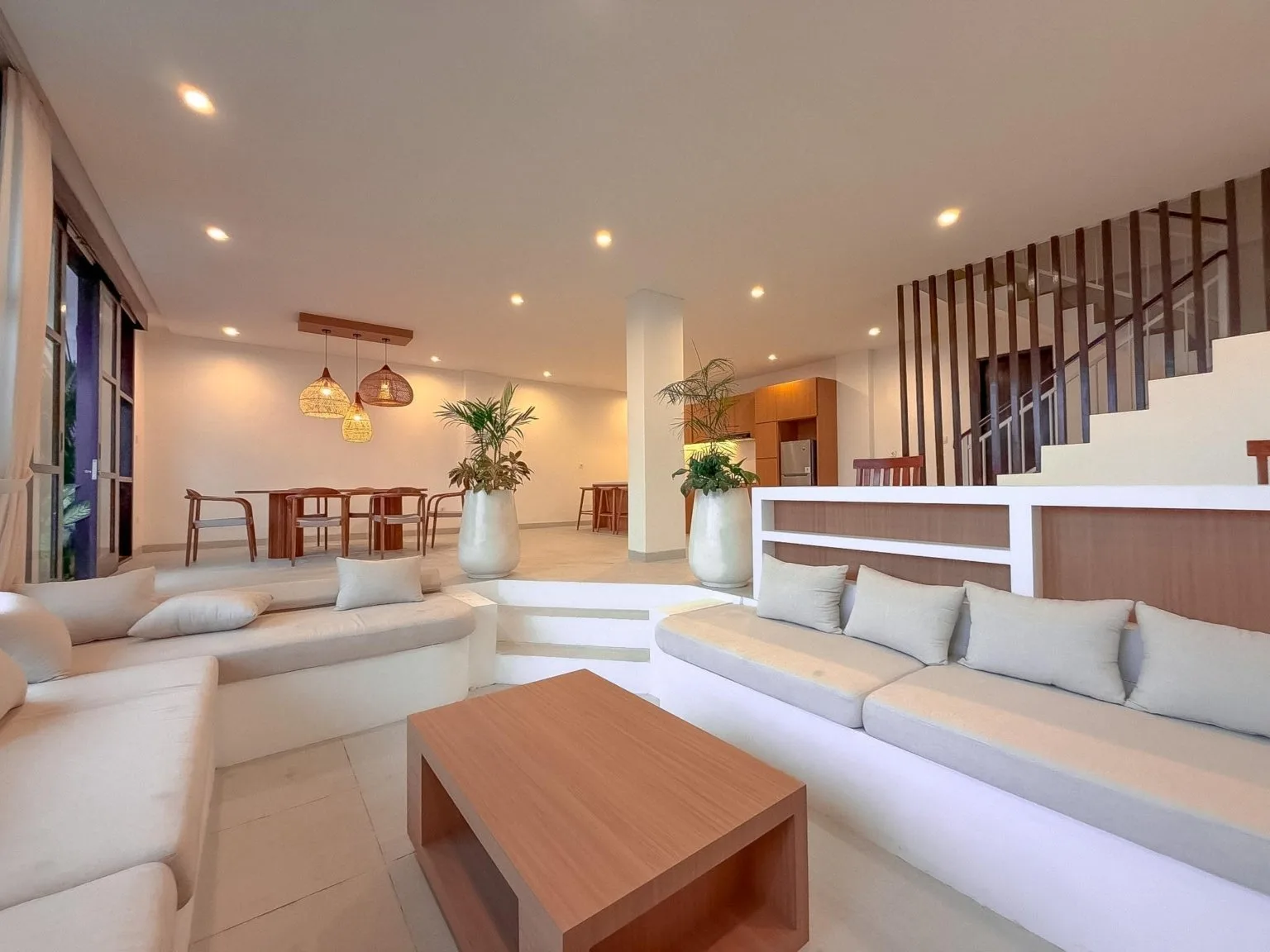 3-Bedroom Villa with Sea, Mountain and Rice Field Views in Seseh — foto 3